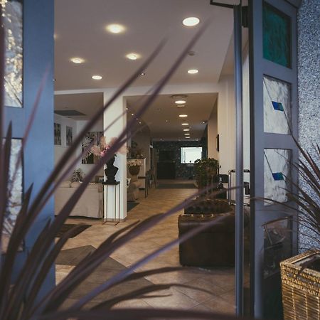 Hotel El Salvador Frontemare Piscina Riscaldata Lido di Jesolo Kültér fotó